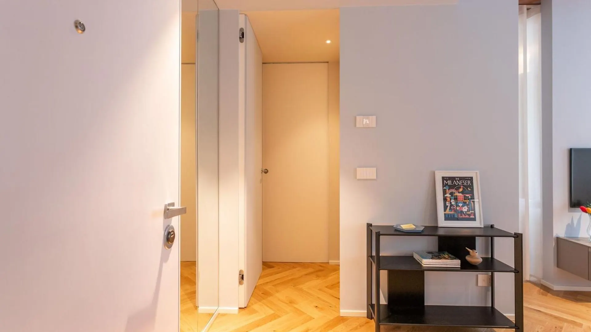 Crocetta Living By Halldis Milan Apartment
